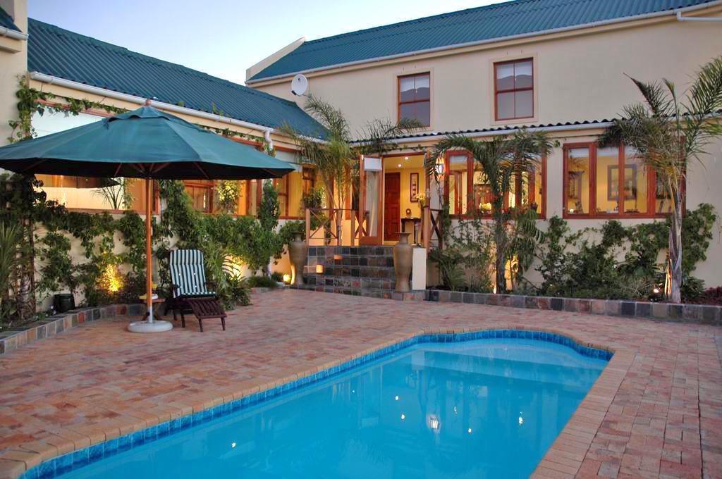 Harrisons House Hotel Langebaan Exterior photo